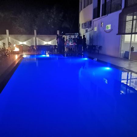 Golden Wild - Yala Hotel Tissamaharama Buitenkant foto